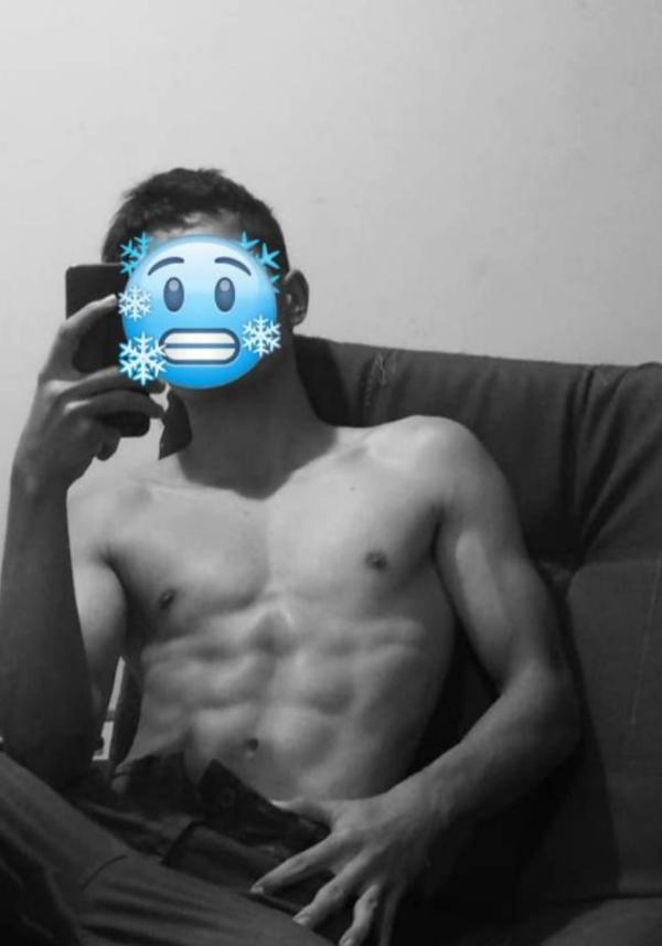 🥰Im Muslim Hansome boy.  No Boys, Please! 🚫❌❌ No gays.... Who I'm Looking For.  0755081217 Whatsapp only