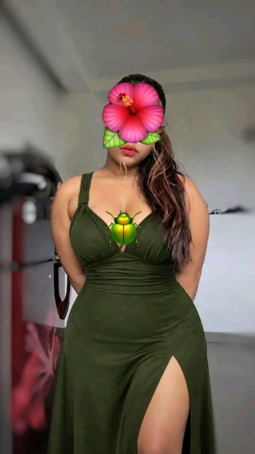 Live CAM  Show