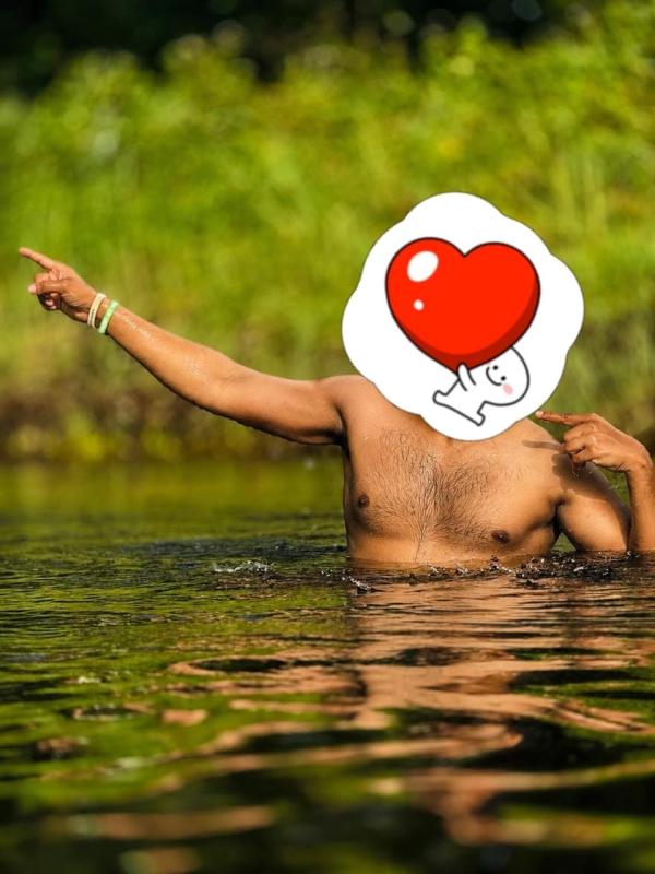 තනිකමෙන් පාළුවෙන් සිටින ඔබට සතුටක් දීමට මා සූදානම්.